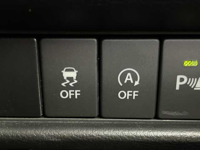 スズキ クロスビー HYBRID MZ 埼玉県 2018(平30)年 2万km キャラバンアイボリーパールメタリック/ホワイト 2トーンルーフ 社外8型ナビ/フルセグ/衝突被害軽減ブレーキ/車線逸脱抑制装置/クルーズコントロール/オートマチックハイビーム/クリアランスソナー/ETC/シートヒーター/純正16インチAW/LEDヘッドライト/スマートキー