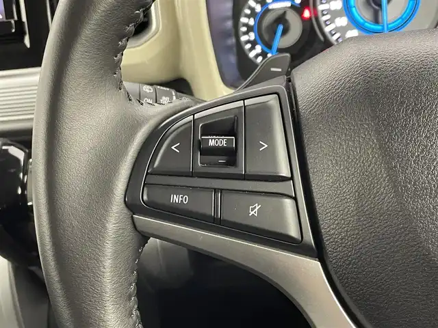 スズキ クロスビー HYBRID MZ 埼玉県 2018(平30)年 2万km キャラバンアイボリーパールメタリック/ホワイト 2トーンルーフ 社外8型ナビ/フルセグ/衝突被害軽減ブレーキ/車線逸脱抑制装置/クルーズコントロール/オートマチックハイビーム/クリアランスソナー/ETC/シートヒーター/純正16インチAW/LEDヘッドライト/スマートキー