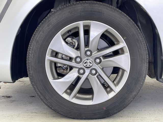 トヨタ シエンタ ファンベースG 愛知県 2018(平30)年 1.2万km シルバーM 純正ナビ/・Bluetooth/・CD/DVD/・フルセグテレビ/パノラミックビューモニター/両側パワースライドドア/衝突軽減ブレーキ/オートライト/前方ドライブレコーダー/エンジンスタートボタン/ビルトインＥＴＣ