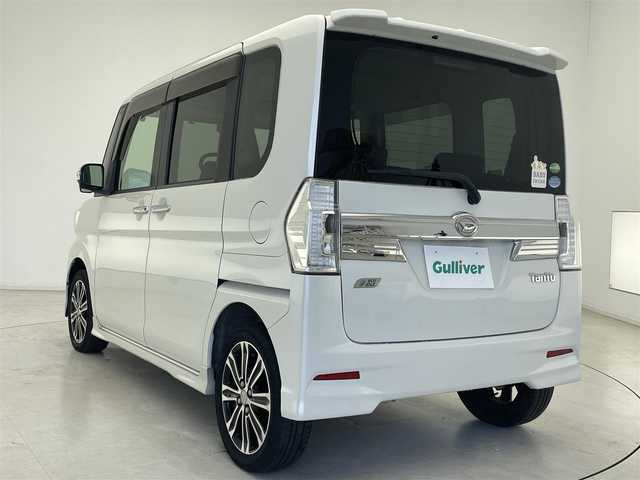 ダイハツ タント カスタム RS SA 茨城県 2013(平25)年 8.8万km パールホワイトⅢ (株)IDOMが運営する【じしゃロン水戸店】の自社ローン専用車両になりますこちらは現金またはオートローンご利用時の価格です。自社ローンご希望の方は別途その旨お申付け下さい/社外ナビ/Bluetooth/フルセグTV/アイドリングストップ/ドアバイザー/両側パワースライドドア/ETC/オートライト/LEDヘッドライト/フォグランプ/衝突軽減ブレーキ/純正アルミホイール/サイドバイザー/フロアマット