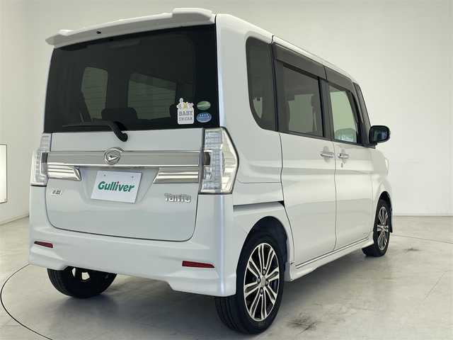 ダイハツ タント カスタム RS SA 茨城県 2013(平25)年 8.8万km パールホワイトⅢ (株)IDOMが運営する【じしゃロン水戸店】の自社ローン専用車両になりますこちらは現金またはオートローンご利用時の価格です。自社ローンご希望の方は別途その旨お申付け下さい/社外ナビ/Bluetooth/フルセグTV/アイドリングストップ/ドアバイザー/両側パワースライドドア/ETC/オートライト/LEDヘッドライト/フォグランプ/衝突軽減ブレーキ/純正アルミホイール/サイドバイザー/フロアマット