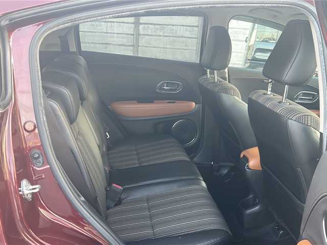 ホンダ ヴェゼル ハイブリッド Z 長野県 2014(平26)年 10.4万km プレミアムディープロッソパール (株)IDOMが運営する【じしゃロン長野店】の自社ローン専用車両になります。こちらは現金またはオートローンご利用時の価格です。自社ローンご希望の方は別途その旨お申付け下さい/純正ナビ/Bluetooth/バックカメラ/フルセグテレビ/ETC/シートヒーター/純正ホイール