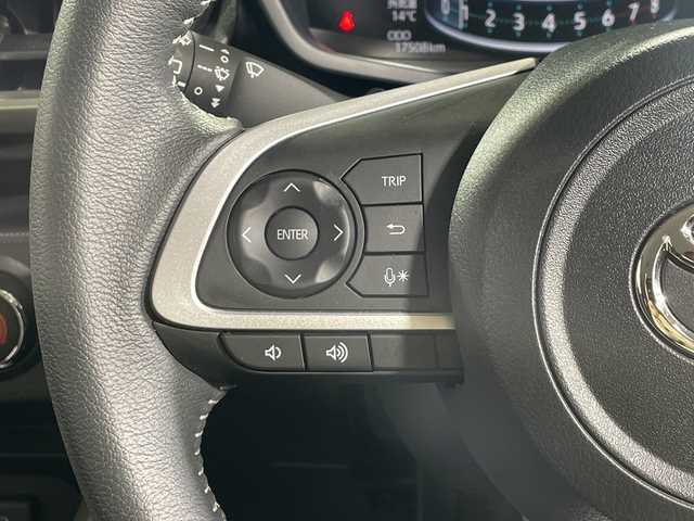 トヨタ ライズ Z 神奈川県 2022(令4)年 1.8万km ブラックマイカメタリック 社外SDナビ【CN-HE01WD】/AM/FM フルセグ Bluetooth　CD　DVD USB/バックカメラ/全車速追従機能付アダプティブクルーズコントロール/前席シートヒーター/前後ドライブレコーダー/ビルトインETC/スマートキー/スペアキー/スマートアシスト/純正LEDヘッドライト/フォグライト/オートライト/アダプティブドライビングハイビーム/純正17インチアルミホイール付きサマータイヤ/レーンキープコントロール/衝突回避支援ブレーキ/ビークルスタビリティコントロール/前後コーナーセンサー/盗難防止装置/アイドリングストップ