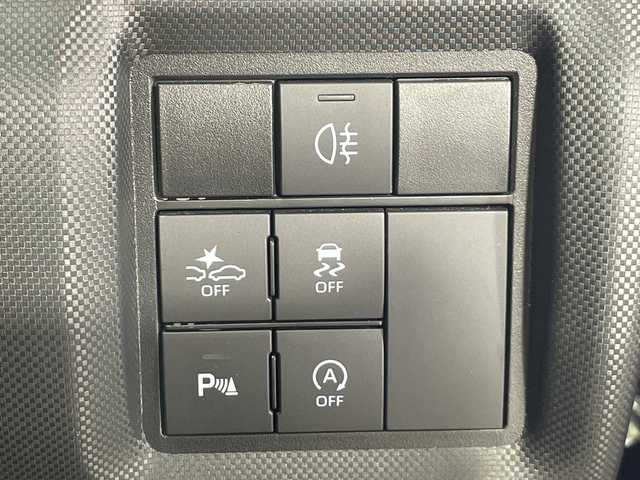 トヨタ ライズ Z 神奈川県 2022(令4)年 1.8万km ブラックマイカメタリック 社外SDナビ【CN-HE01WD】/AM/FM フルセグ Bluetooth　CD　DVD USB/バックカメラ/全車速追従機能付アダプティブクルーズコントロール/前席シートヒーター/前後ドライブレコーダー/ビルトインETC/スマートキー/スペアキー/スマートアシスト/純正LEDヘッドライト/フォグライト/オートライト/アダプティブドライビングハイビーム/純正17インチアルミホイール付きサマータイヤ/レーンキープコントロール/衝突回避支援ブレーキ/ビークルスタビリティコントロール/前後コーナーセンサー/盗難防止装置/アイドリングストップ