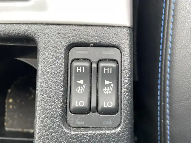 スバル レヴォーグ 1．6GT－S アイサイト 東京都 2014(平26)年 9.8万km アイスシルバーメタリック (株)IDOMが運営する【じしゃロン昭島店】の自社ローン専用車両になります。こちらは現金またはオートローンご利用時の価格です。自社ローンご希望の方は別途その旨お申付け下さい/ディーラーOPナビ/BT/フルセグTV/CD/DVD/ワンオーナー/バックカメラ/ETC付/パワーシート（D＋N）/シートヒーター（D+N）/レザーシート/LEDライト/USB入力端子/スマートキー/コーナーセンサー（前後）/電動格納ミラー/純正フロアマット