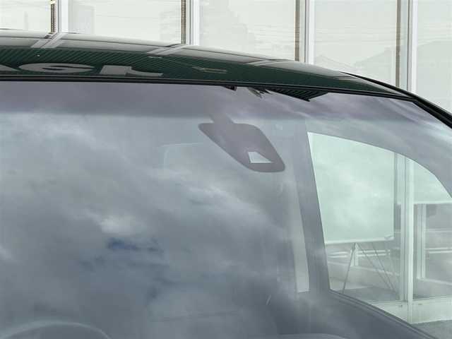 日産 セレナ ハイウェイS S HV Aセーフ 福岡県 2014(平26)年 9.8万km ダイヤモンドブラック 衝突軽減ブレーキ/クルーズコントロール/純正HDDナビ/Bluetoothオーディオ/USB接続/アラウンドビューモニター/フルセグTV/ビルトインETC/後席モニター/前方ドライブレコーダー/両側パワースライドドア/純正フロアマット/純正アルミホイール/LEDヘッドライト/レーンキープアシスト