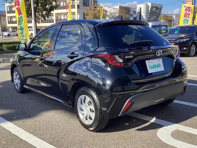 トヨタ ヤリス X 福島県 2022(令4)年 3.7万km ブラック  ト ヨ タ セ  ー フ テ  ィ セ ン ス/ 純 正 デ ィ ス プ レ イ オ ー デ ィ オ/ バ ッ ク カ メ ラ/ ブ ラ イ ン ド ス ポ ッ ト モ ニ タ ー/ ク リ ア ラ ン ス ソ ナ ー/ オ ー ト ラ イ ト/ 横 滑 り 防 止 / 電 動 格 納 ミ ラ ー/ 純 正 フ ロ ア マ ッ ト/ 取 扱 説 明 書