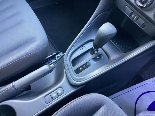 トヨタ ヤリス X 福島県 2022(令4)年 3.7万km ブラック  ト ヨ タ セ  ー フ テ  ィ セ ン ス/ 純 正 デ ィ ス プ レ イ オ ー デ ィ オ/ バ ッ ク カ メ ラ/ ブ ラ イ ン ド ス ポ ッ ト モ ニ タ ー/ ク リ ア ラ ン ス ソ ナ ー/ オ ー ト ラ イ ト/ 横 滑 り 防 止 / 電 動 格 納 ミ ラ ー/ 純 正 フ ロ ア マ ッ ト/ 取 扱 説 明 書