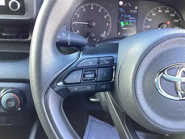 トヨタ ヤリス X 福島県 2022(令4)年 3.7万km ブラック  ト ヨ タ セ  ー フ テ  ィ セ ン ス/ 純 正 デ ィ ス プ レ イ オ ー デ ィ オ/ バ ッ ク カ メ ラ/ ブ ラ イ ン ド ス ポ ッ ト モ ニ タ ー/ ク リ ア ラ ン ス ソ ナ ー/ オ ー ト ラ イ ト/ 横 滑 り 防 止 / 電 動 格 納 ミ ラ ー/ 純 正 フ ロ ア マ ッ ト/ 取 扱 説 明 書