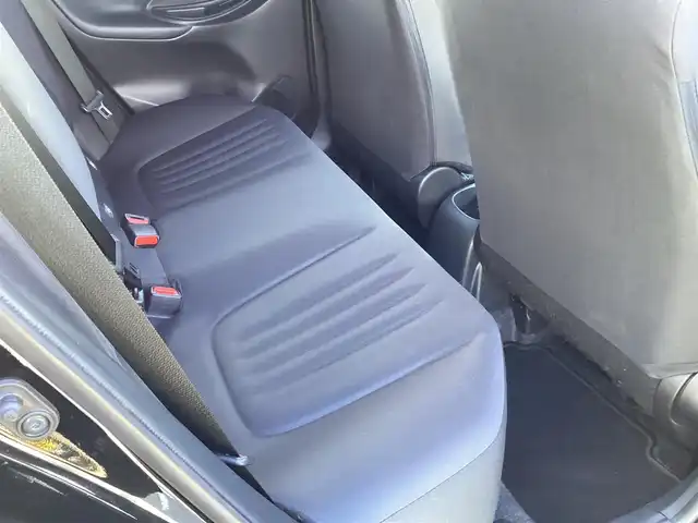 トヨタ ヤリス X 福島県 2022(令4)年 3.7万km ブラック  ト ヨ タ セ  ー フ テ  ィ セ ン ス/ 純 正 デ ィ ス プ レ イ オ ー デ ィ オ/ バ ッ ク カ メ ラ/ ブ ラ イ ン ド ス ポ ッ ト モ ニ タ ー/ ク リ ア ラ ン ス ソ ナ ー/ オ ー ト ラ イ ト/ 横 滑 り 防 止 / 電 動 格 納 ミ ラ ー/ 純 正 フ ロ ア マ ッ ト/ 取 扱 説 明 書