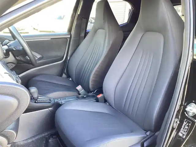 トヨタ ヤリス X 福島県 2022(令4)年 3.7万km ブラック  ト ヨ タ セ  ー フ テ  ィ セ ン ス/ 純 正 デ ィ ス プ レ イ オ ー デ ィ オ/ バ ッ ク カ メ ラ/ ブ ラ イ ン ド ス ポ ッ ト モ ニ タ ー/ ク リ ア ラ ン ス ソ ナ ー/ オ ー ト ラ イ ト/ 横 滑 り 防 止 / 電 動 格 納 ミ ラ ー/ 純 正 フ ロ ア マ ッ ト/ 取 扱 説 明 書