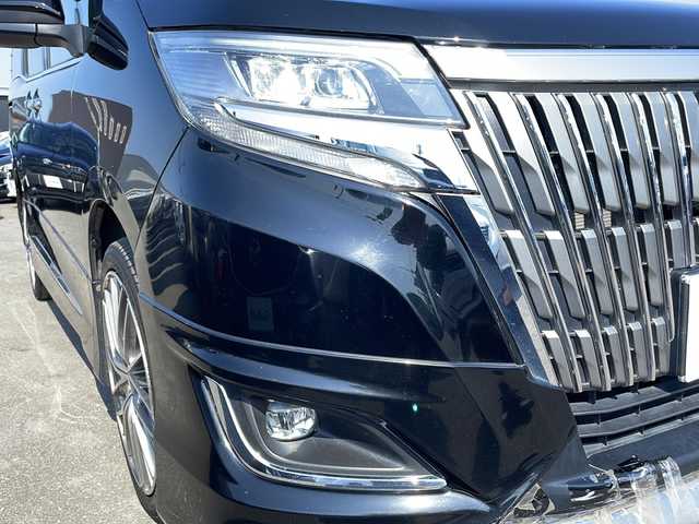 トヨタ エスクァイア Xi 道東・釧路十勝 2019(平31)年 7.9万km 黒 4WD/寒冷地仕様/純正ナビ　/　(AM/FM/CD/DVD/BT)/バックカメラ/片側パワースライドドア/社外18インチAW/純正フロアマット/ドアバイザー/MTモード付AT/アイドリングストップ/クルーズコントロール/レーンキープアシスト/オートライト/フォグランプ/盗難防止装置/ABS/横滑り防止装置/USB入力端子