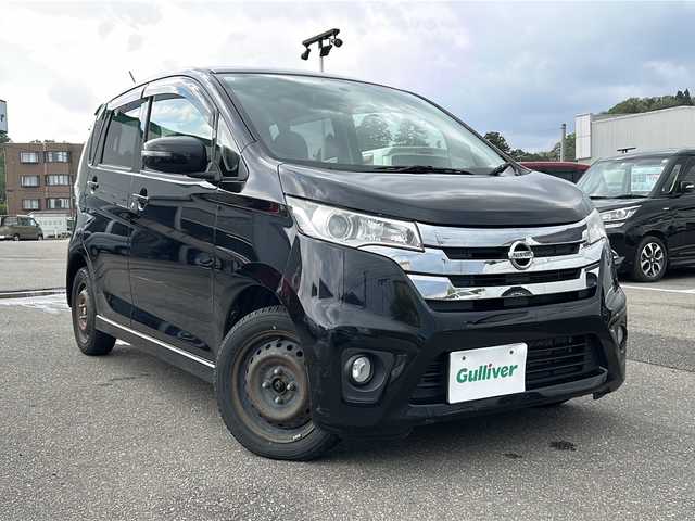 日産 デイズ ハイウェイスターX 石川県 2013(平25)年 12.8万km ブラック 社外メモリーナビゲーション/【Bluetooth・CD・DVD・SD・フルセグTV】/型番：CN-S310WD/バックカメラ/電動格納ミラー/後方ドライブレコーダー（カメラのみ）/スマートキー/・プッシュスタート/・キーレス/・スペアキー/HIDヘッドライト/・フォグランプ/アイドリングストップ/純正フロアマット/純正AW装着夏タイヤ車載/保証書/取扱説明書