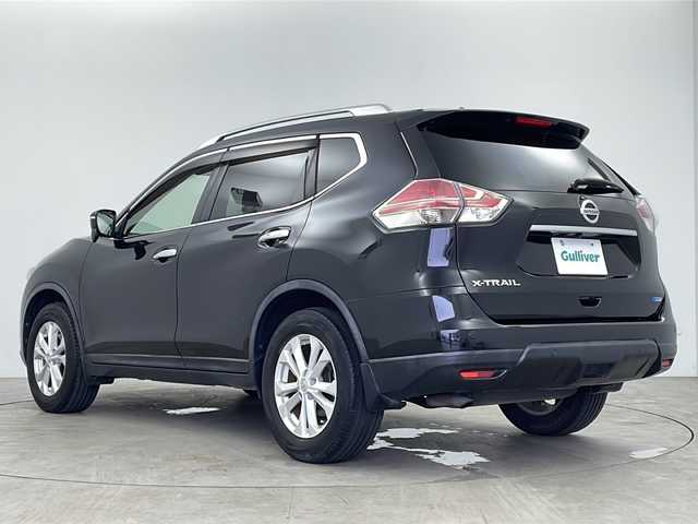日産 エクストレイル 20Xt エマージェンシーブレーキ 鹿児島県 2016(平28)年 7.1万km ダイヤモンドブラック 純正SDナビ/(BT/CD/DVD/AM/FM/フルセグTV)/エマージェンシーブレーキ/バックカメラ/前席シートヒーター/純正後席フリップダウンモニター/パートアイム4WD/アイドリングストップ/前後コーナーセンサー/レーンキープアシスト/アイドリングストップ/ステアリングスイッチ/ダウンアシストコントロール/純正フロアマット/純正LEDヘッドライト/純正17インチアルミホイール/保証書/取扱説明書