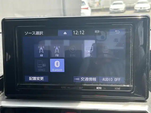 トヨタ ライズ Z 高知県 2020(令2)年 2.8万km シャイニングホワイトパール ワンオーナー/純正SDナビ/【CD/DVD/BT/フルセグTV】/バックカメラ/クルーズコントロール(追従走行有り)/衝突被害軽減ブレーキ(プリクラッシュセーフティ：PCS)/ブラインドスポットモニター(後側方車両検知警報：BSM)/横滑り防止/シートヒーター/コーナー、バックセンサー/ETC/オートライト/純正LEDライト/スマートキー/プッシュスタート/純正アルミホイール 17インチ/純正フロアマット/スペアキー×1【スマートキー】/新車時整備手帳（保証書）/取扱説明書/記録簿有