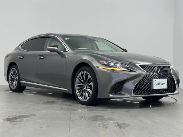 レクサス ＬＳ 500h バージョンL 愛知県 2017(平29)年 9.7万km マンガンラスター 純正12.3インチメモリナビ/（CD/DVD/BT/AUX/フルセグTV/SD)/全方位バックカメラ/白革シート/前席エアシート/前席シートヒーター/前席パワーシート/ステアリングヒーター/電動リアゲート/電動リアサンシェード/ドライブレコーダー/ETC2.0/レクサスセーフティシステム/・衝突被害軽減システム/・レーンキープアシスト/・クリアランスソナー/・ブラインドスポットモニター/・パーキングサポートブレーキ/・リアクロストラフィックアラート/・アダクティブクルーズコントロール/・ヘッドアップディスプレイ/純正フロアマット/純正20インチAW/純正ＬＥＤヘッドライト/ドアバイザー