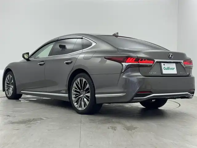 レクサス ＬＳ 500h バージョンL 愛知県 2017(平29)年 9.7万km マンガンラスター 純正12.3インチメモリナビ/（CD/DVD/BT/AUX/フルセグTV/SD)/全方位バックカメラ/白革シート/前席エアシート/前席シートヒーター/前席パワーシート/ステアリングヒーター/電動リアゲート/電動リアサンシェード/ドライブレコーダー/ETC2.0/レクサスセーフティシステム/・衝突被害軽減システム/・レーンキープアシスト/・クリアランスソナー/・ブラインドスポットモニター/・パーキングサポートブレーキ/・リアクロストラフィックアラート/・アダクティブクルーズコントロール/・ヘッドアップディスプレイ/純正フロアマット/純正20インチAW/純正ＬＥＤヘッドライト/ドアバイザー