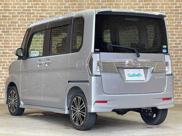 ダイハツ タント カスタム RS トップED SA Ⅲ 岩手県 2018(平30)年 1.7万km ブライトシルバーメタリック ４WD/両側パワースライドドア/アイドリングストップ/横滑り防止装置/寒冷地仕様/スマートアシスト３/ロールサンシェード/純正LEDヘッドライト/純正ディスプレイオーディオ/純正フロアマット/レーンアシスト/ベンチシート/バックドア