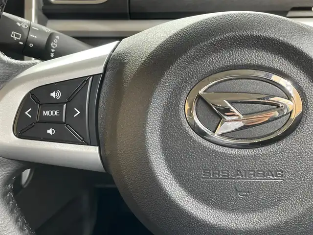 ダイハツ タント カスタム RS トップED SA Ⅲ 岩手県 2018(平30)年 1.7万km ブライトシルバーメタリック ４WD/両側パワースライドドア/アイドリングストップ/横滑り防止装置/寒冷地仕様/スマートアシスト３/ロールサンシェード/純正LEDヘッドライト/純正ディスプレイオーディオ/純正フロアマット/レーンアシスト/ベンチシート/バックドア