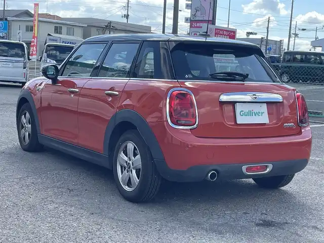 ＭＩＮＩ ミニ クーパー D 福島県 2020(令2)年 6.1万km ソラリスオレンジ ワンオーナー/・純正ナビ/・フルセグＴＶ/・ＣＤ/・ＤＶＤ/・ＦＭ・ＡＭ/前席シートヒーター/インテリジェントセーフティ/・衝突警告/・歩行者警告/ＥＴＣ/ステアリングリモコン/純正フロアマット/ＨＩＤヘッドライト/ＨＤＭＩ