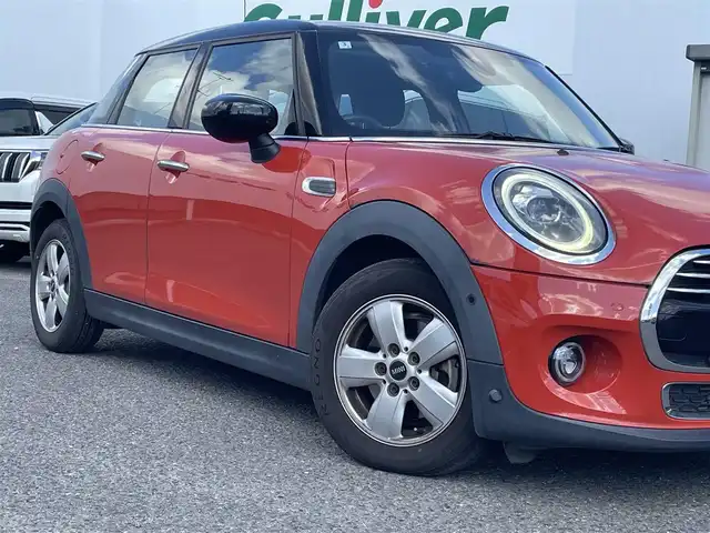 ＭＩＮＩ ミニ クーパー D 福島県 2020(令2)年 6.1万km ソラリスオレンジ ワンオーナー/・純正ナビ/・フルセグＴＶ/・ＣＤ/・ＤＶＤ/・ＦＭ・ＡＭ/前席シートヒーター/インテリジェントセーフティ/・衝突警告/・歩行者警告/ＥＴＣ/ステアリングリモコン/純正フロアマット/ＨＩＤヘッドライト/ＨＤＭＩ