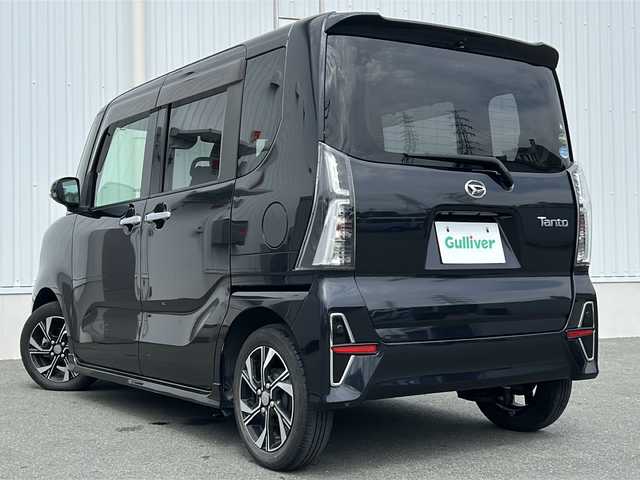 ダイハツ タント カスタム X 三重県 2019(令1)年 3.1万km パールブラック 社外ナビ　/両側パワースライドドア /前後コーナーセンサー /スペアキー /LEDヘッドライト /オートハイビーム /オートライト /USB給電 /純正フロアマット /ステアリングスイッチ /レーンキープアシスト/衝突軽減ブレーキ/リヤサンシェード/電動格納ミラー/禁煙車