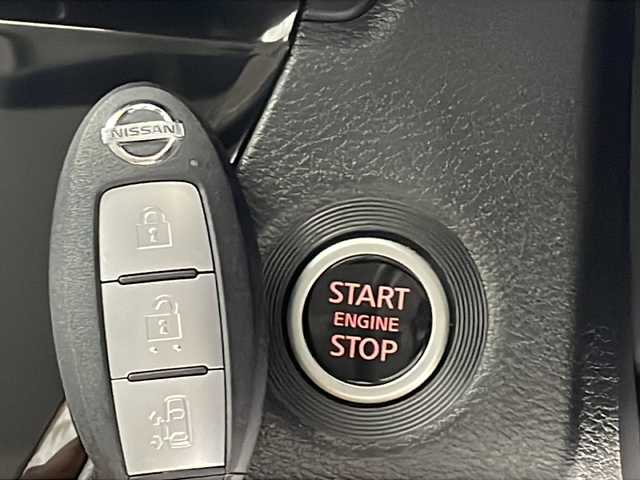 日産 ルークス ハイウェイスター Gターボ 茨城県 2021(令3)年 3.7万km スパークリングレッドM 純正ＳＤナビ/全方位カメラ/エアシート/ＵＳＢ/Ｂｌｕｅｔｏｏｔｈ/ＥＴＣ/片側パワースライドドア/カーテンエアバッグ/スマートキー/純正アルミホイール/ＬＥＤヘッドライト