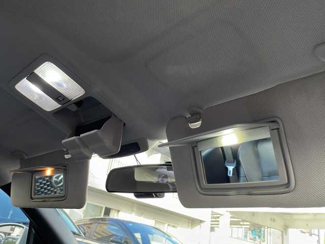 日産 フェアレディ Ｚ バージョンT 宮崎県 2004(平16)年 12.2万km ダイヤモンドシルバー SDナビ/フルセグテレビ/Bluetooth/CDチェンジャー/DVD再生可/ETC/LEDヘッドライト/パワーウィンドウ/パワーステアリング/TCS/マフラーＹｏｓｓｏ