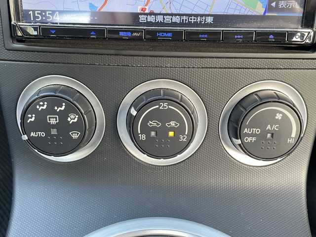 日産 フェアレディ Ｚ バージョンT 宮崎県 2004(平16)年 12.2万km ダイヤモンドシルバー SDナビ/フルセグテレビ/Bluetooth/CDチェンジャー/DVD再生可/ETC/LEDヘッドライト/パワーウィンドウ/パワーステアリング/TCS/マフラーＹｏｓｓｏ