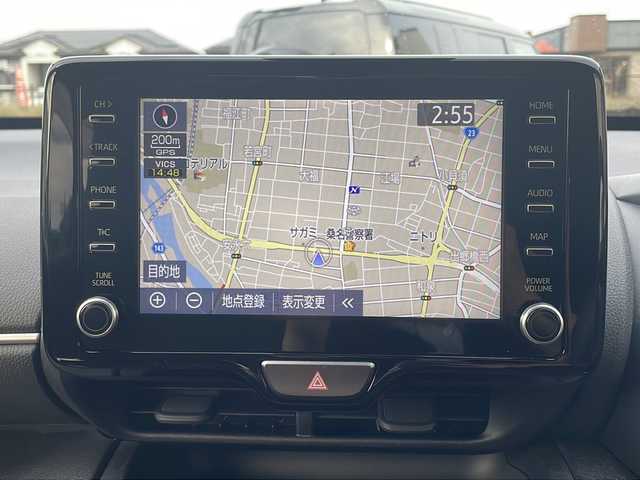 トヨタ ヤリスクロス ハイブリッド G 三重県 2020(令2)年 0.5万km ホワイトパールクリスタルシャイン セーフティセンス/・プリクラッシュセーフティ/・レーントレーシングアシスト/・レーダークルーズコントロール/・オートマチックハイビーム/・ロードサインアシスト/先行車発進告知機能/セカンダリーコリジョンブレーキ/インテリジェントクリアランスソナー/純正ディスプレイオーディオ/【ナビ/フルセグ/CD/DVD/Bluetooth/USB/Miracast】/バックカメラ/ビルトインETC/オートライト/205/65R16インチ純正AW/プッシュスタート/スマートキー/スペアキー/純正フロアマット