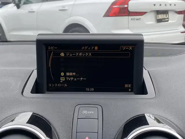 アウディ Ａ１ スポーツバック 1．4TFSI 福岡県 2014(平26)年 8.3万km 赤Ⅱ 純正ナビ/フルセグ/ETC/オートライト/前後ドラレコ/パドルシフト