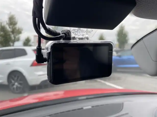 アウディ Ａ１ スポーツバック 1．4TFSI 福岡県 2014(平26)年 8.3万km 赤Ⅱ 純正ナビ/フルセグ/ETC/オートライト/前後ドラレコ/パドルシフト