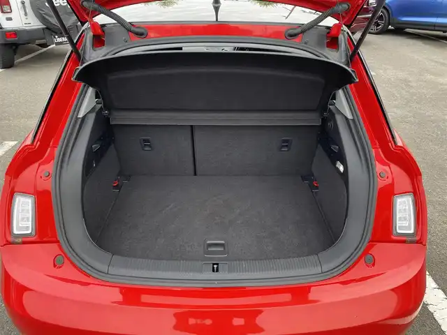 アウディ Ａ１ スポーツバック 1．4TFSI 福岡県 2014(平26)年 8.3万km 赤Ⅱ 純正ナビ/フルセグ/ETC/オートライト/前後ドラレコ/パドルシフト