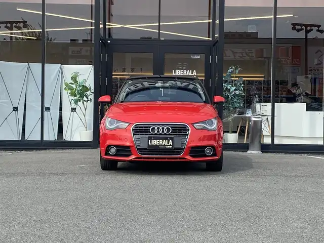 アウディ Ａ１ スポーツバック 1．4TFSI 福岡県 2014(平26)年 8.3万km 赤Ⅱ 純正ナビ/フルセグ/ETC/オートライト/前後ドラレコ/パドルシフト