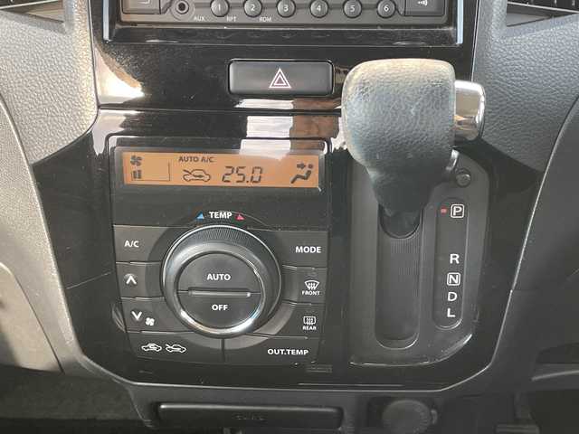 スズキ パレット リミテッドⅡ 千葉県 2013(平25)年 11.6万km ミステリアスバイオレットパール バックカメラ　両側パワースライドドア　シートヒーター　オーディオ　スマートキー　プッシュスタート　フロアマット　ドアバイザー　オートライト　ＨＩＤ　純正ＡＷ付タイヤ積込