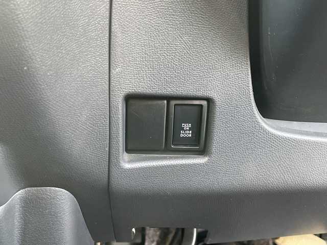 スズキ パレット リミテッドⅡ 千葉県 2013(平25)年 11.6万km ミステリアスバイオレットパール バックカメラ　両側パワースライドドア　シートヒーター　オーディオ　スマートキー　プッシュスタート　フロアマット　ドアバイザー　オートライト　ＨＩＤ　純正ＡＷ付タイヤ積込