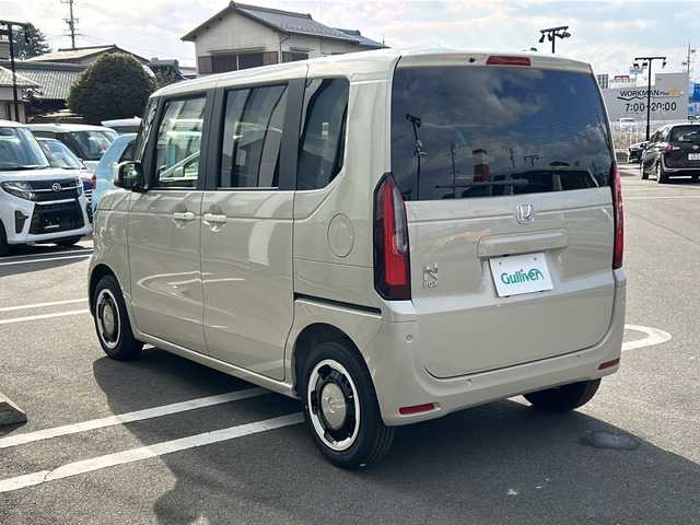 ホンダ Ｎ ＢＯＸ ファッションスタイル 岐阜県 2024(令6)年 0.1万km未満 プレミアムアイボリーパールⅡ ファッショニスタ/ホンダセンシング/-衝突軽減/-標識認識/-オートハイビーム/-誤発信抑制/-先行車発進おしらせ機能/-車線逸脱警報/スペアキー（1本）/片側パワースライドドア