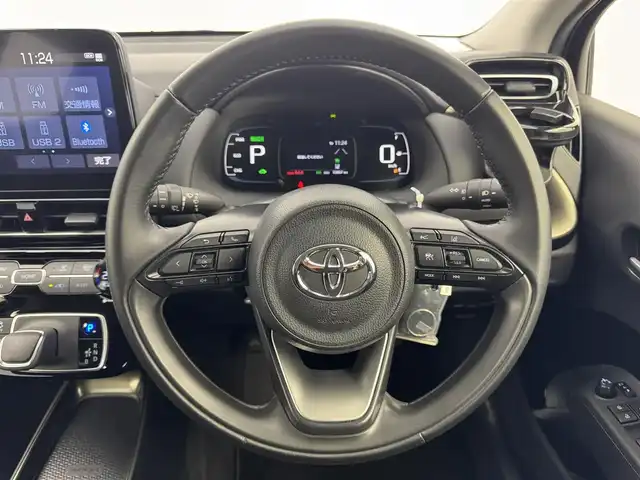 トヨタ アクア Z 愛知県 2022(令4)年 1.6万km ブラックマイカ 純正9型ディスプレイオーディオ/フルセグTV/アクティブクルーズコントロール/ビルトインETC/全方位カメラ/100V電源/トヨタセーフティセンス/レーンキープアシスト/コーナーセンサー/LEDヘッドライト/オートライト/オートハイビーム/純正15インチアルミホイール/取扱説明書/スマートキー/スペアキー