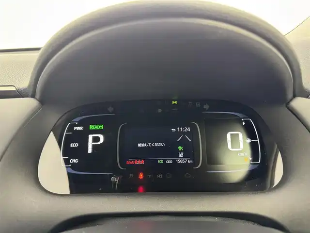 トヨタ アクア Z 愛知県 2022(令4)年 1.6万km ブラックマイカ 純正9型ディスプレイオーディオ/フルセグTV/アクティブクルーズコントロール/ビルトインETC/全方位カメラ/100V電源/トヨタセーフティセンス/レーンキープアシスト/コーナーセンサー/LEDヘッドライト/オートライト/オートハイビーム/純正15インチアルミホイール/取扱説明書/スマートキー/スペアキー