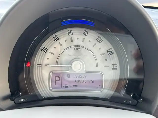 スズキ ラパン ＬＣ X 島根県 2023(令5)年 1.4万km フォーンベージュメタリック/アーバンブラウン 2トーン ワンオーナー/純正ディスプレイオーディオ/(AM/FM/USB/Bluetooth)/バックカメラ/ビルトインETC/リアパーキングセンサー/車線逸脱警報/デュアルカメラカメラブレーキサポート/横滑り防止装置/革巻きステアリング/ステアリングスイッチ/プッシュスタート/スマートキー/純正フロアマット/ドアバイザー/純正14インチアルミホイール/取扱説明書/保証書