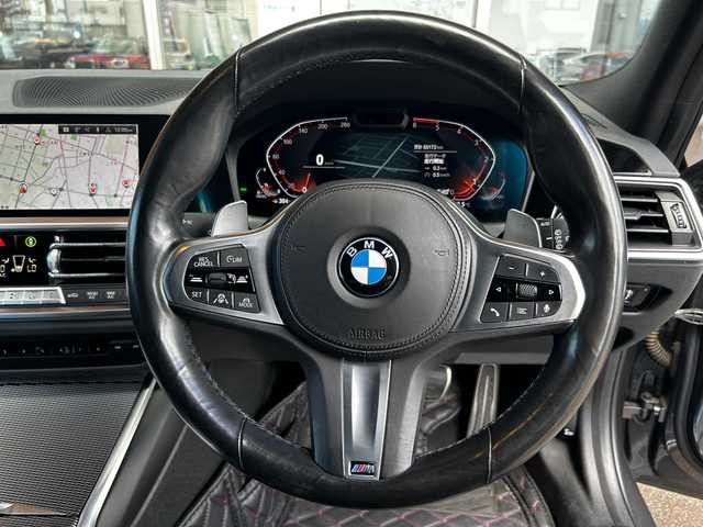 ＢＭＷ ３２０ｄ 富山県 2020(令2)年 6.6万km グレー HDDナビ/AM/FMラジオ/Bluetooth接続/Screen Mirroring/360°カメラ/D/N席パワーシート/D/N席シートヒーター/ワイヤレス充電/ヘッドアップディスプレイ/前後ドラレコ/純正18インチAW/アイドリングストップ/プッシュスタート/ETC2.0/パークアシスト/横滑り防止/純正LEDヘッドライト