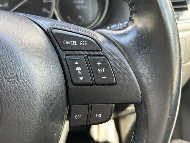 マツダ ＣＸ－５ XD プロアクティブ 大阪府 2015(平27)年 8.2万km クリスタルホワイトパールマイカ ワンオーナー/純正SDナビ/・DVD/CD/FM/AM/Bluetooth/・フルセグテレビ/ETC/ドライブレコーダー/デジタルインナーミラー/バックカメラ/衝突軽減ブレーキ/レーンキープアシスト/クルーズコントロール/革巻きステアリング/ステアリングリモコン/コーナーセンサー/LEDヘッドライト/オートライト/オートエアコン/スマートキー×2/プッシュスタートボタン/12V電源/USBジャック/純正19インチアルミホイール/純正フロアマット/取扱説明書/ナビ取扱説明書/保証書