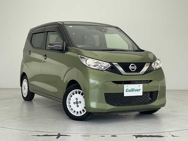 日産 デイズ ボレロ 沖縄県 2021(令3)年 3.2万km アッシュブラウン/プレミアムオリーブメタリック 純正ナビ(MJ120D-W)/(Ｂｌｕｅｔｏｏｔｈ　フルセグＴＶ　ＣＤ　ＡＭ　ＦＭ)　/アラウンドビューモニター　/ＥＴＣ　/ドライブレコーダー　/スマートキー　/スペアキー/アイドリングストップ/ハーフレザーシート/純正14インチアルミホイール　/前後コーナーセンサー　/横滑り防止装置　/オートライト/オートマチックハイビーム/電動格納ミラー