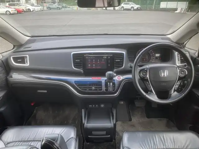ホンダ オデッセイ アブソルート EX 埼玉県 2013(平25)年 10.3万km プレミアムヴィーナスブラックP (株)IDOMが運営する【じしゃロン鳩ヶ谷店】の自社ローン専用車両になりますこちらは現金またはオートローンご利用時の価格です。自社ローンご希望の方は別途その旨お申付け下さい/純正ナビ（Hondaインターナビ）/フルセグテレビ/全周囲カメラ/両側パワースライドドア/あんしんパッケージ/　シティブレーキ/　ダブル/サイド/カーテンエアバッグ/衝突軽減システム/レーダークルーズコントロール/ETC/純正18インチAW/純正フロアマット/運転席パワーシート/前席シートヒーター/本革シート/パドルシフト/純正LEDヘッドライト/２列目プレミアムクレイドルシート/横滑り防止装置/プッシュスタート/アイドリングストップ