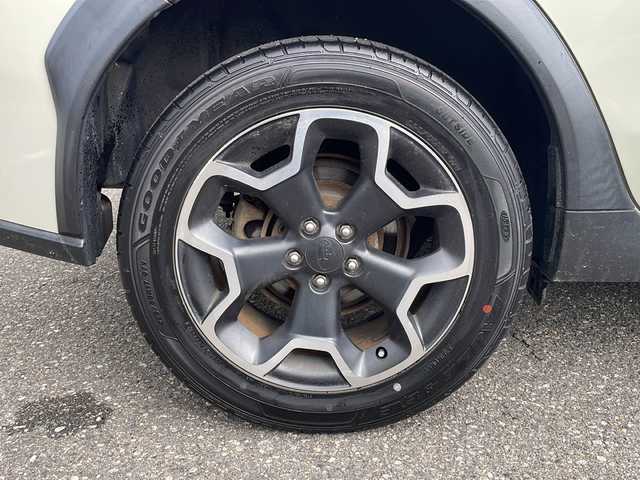 スバル インプレッサ ＸＶ 2．0i－L アイサイト 福井県 2012(平24)年 13.5万km デザートカーキ ４WD/社外メモリナビゲーション/（CD/DVD）/アイサイト/レーダークルーズコントロール/パドルシフト/ETC/HIDヘッドライト/フォグランプ/純正１７インチアルミホイール/D席パワーシート/オートライト/プッシュスタート/スマートキー/保証書/取扱説明書