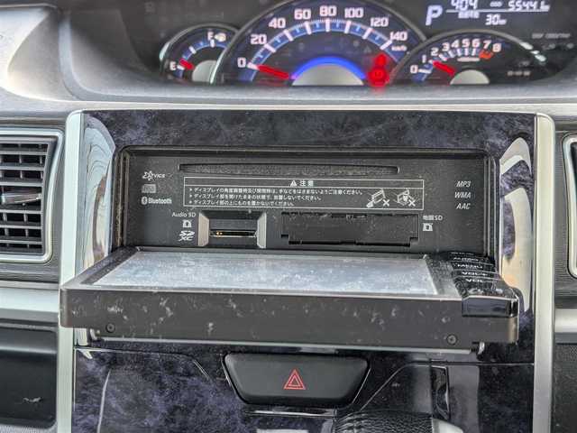 ダイハツ タント カスタム RS トップED SA Ⅲ 福井県 2017(平29)年 5.6万km パールホワイトⅢ 純正SDナビ/AM/FM/ワンセグ/BT/CD/AUX/バックカメラ/両側パワースライドドア/衝突被害軽減システム/後方コーナーセンサー/横滑り防止装置/盗難防止装置/アイドリングストップ/ETC/運転席シートヒーター/サンシェード/純正フロアマット/ダブル＋サイドエアバッグ/LEDヘッドライト/Fフォグ/オートマチックハイビーム/純正AW付きサマータイヤ積込/スマートキー