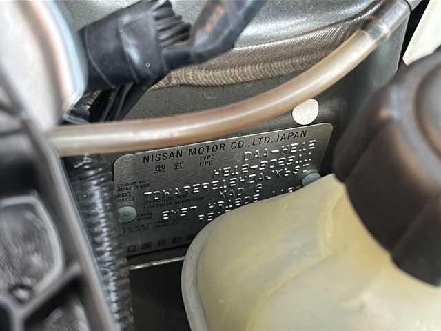 日産 ノート e－パワーニスモ S 大阪府 2019(令1)年 8.4万km ダークメタルグレー 衝突軽減システム　７型純正ナビ　全方位カメラ　フルセグＴＶ　Ｂｌｕｅｔｏｏｔｈ　ＣＤ　ＤＶＤ　前後コーナーセンサー　前後ドライブレコーダー　ＬＥＤヘッドライト　オートライト　オートハイビーム　ＥＴＣ　スマートキー　スペアキー　プッシュスタート　純正アルミホイール　純正フロアマット　取扱説明書　保証書