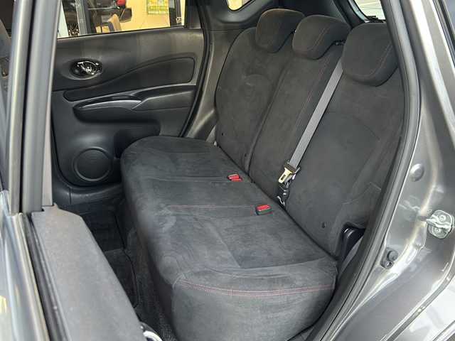 日産 ノート e－パワーニスモ S 大阪府 2019(令1)年 8.4万km ダークメタルグレー 衝突軽減システム　７型純正ナビ　全方位カメラ　フルセグＴＶ　Ｂｌｕｅｔｏｏｔｈ　ＣＤ　ＤＶＤ　前後コーナーセンサー　前後ドライブレコーダー　ＬＥＤヘッドライト　オートライト　オートハイビーム　ＥＴＣ　スマートキー　スペアキー　プッシュスタート　純正アルミホイール　純正フロアマット　取扱説明書　保証書