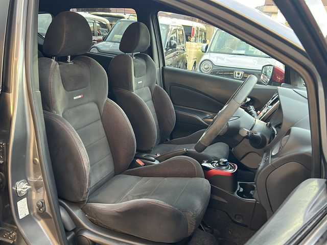 日産 ノート e－パワーニスモ S 大阪府 2019(令1)年 8.4万km ダークメタルグレー 衝突軽減システム　７型純正ナビ　全方位カメラ　フルセグＴＶ　Ｂｌｕｅｔｏｏｔｈ　ＣＤ　ＤＶＤ　前後コーナーセンサー　前後ドライブレコーダー　ＬＥＤヘッドライト　オートライト　オートハイビーム　ＥＴＣ　スマートキー　スペアキー　プッシュスタート　純正アルミホイール　純正フロアマット　取扱説明書　保証書