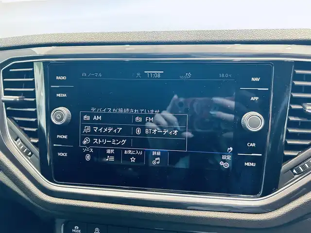 フォルクスワーゲン Ｔ－ロック TDI スポーツ 大阪府 2021(令3)年 1.5万km ピュアホワイト ワンオーナー/純正ナビ/バックカメラ/applecarplay/ACC/ブラインドスポット/純正18インチAW/LEDヘッドライト/電動リアゲート/クリアランスソナー/パドルシフト/ルーフレール/ハーフ革/シートヒーター/ETC/ドラレコ